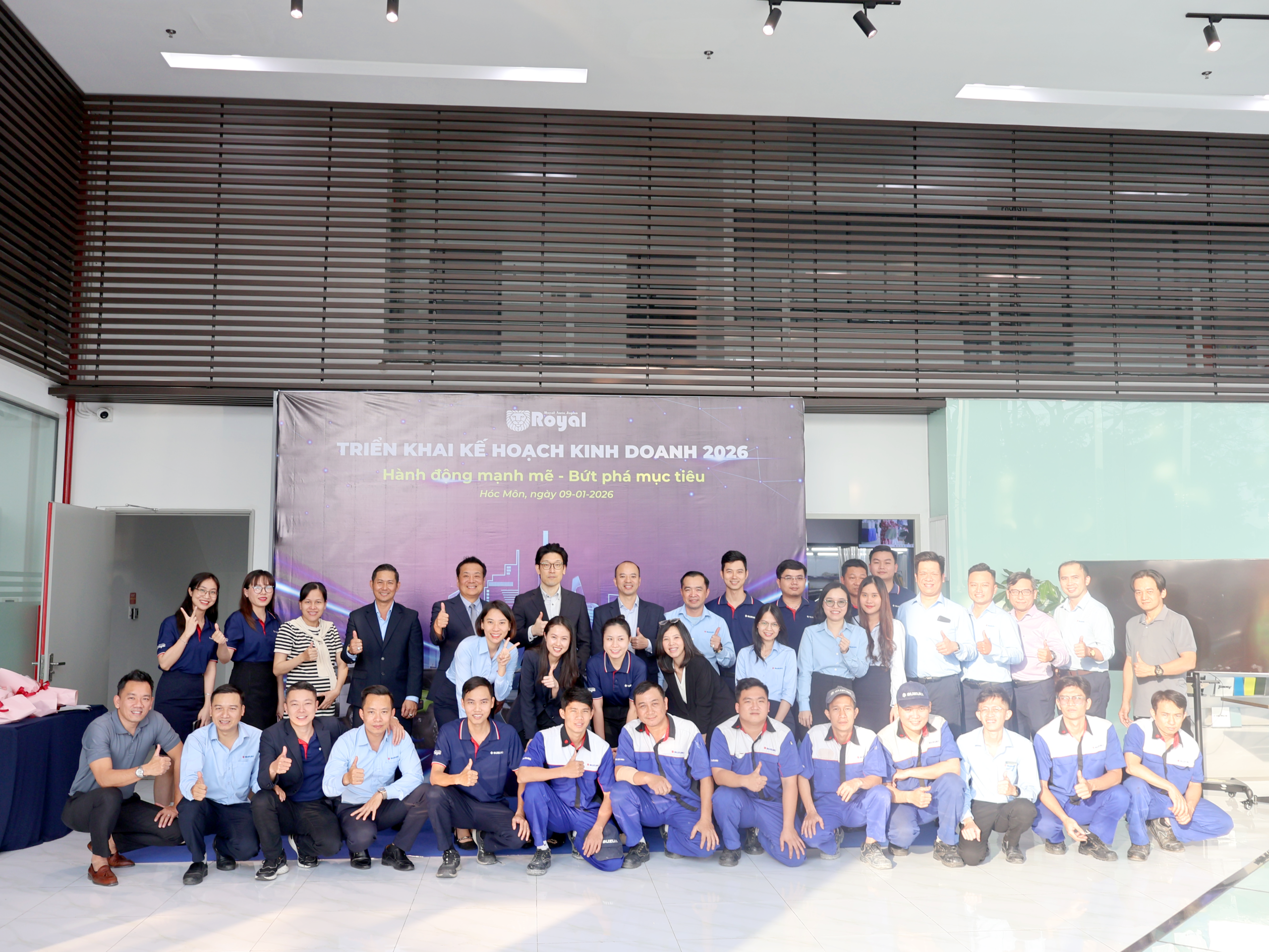 triển khai kế hoạch kinh doanh 2026 Royal Auto Japan